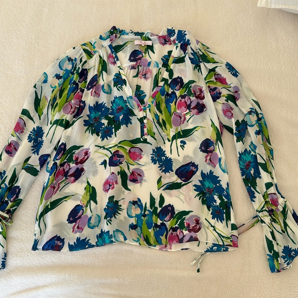 NWOT Parker silk blouse with long sleeves, beautiful floral design. Silk blouse